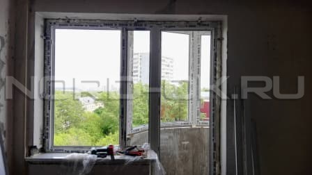 osteklenie_balkna_v_peremichku